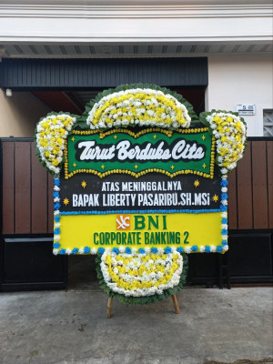 Papan Bunga Duka di Purwoyoso